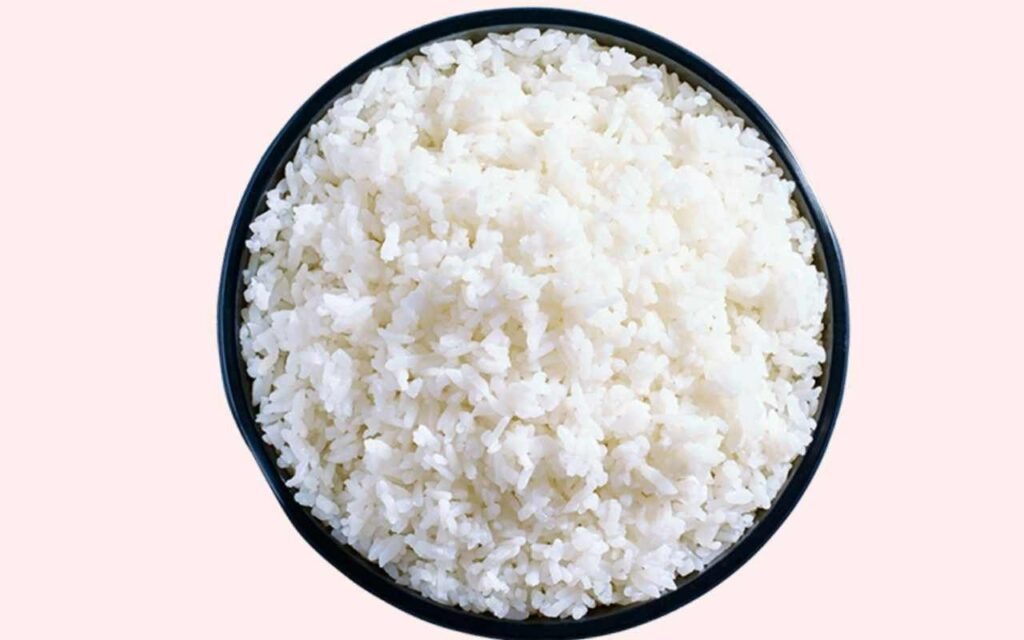 طريقة عمل الرز بلبن